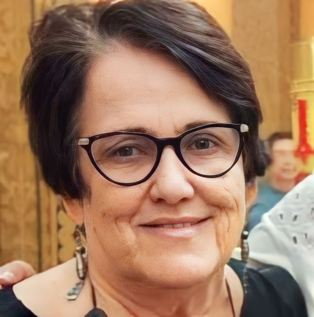 Elisa Ma��s